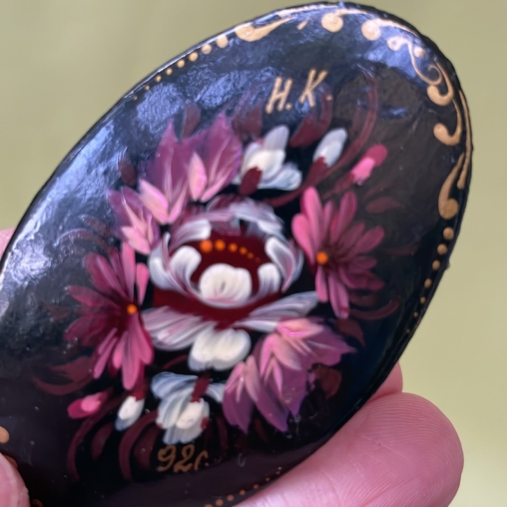 New vintage multicolored wooden hand painted varnished brooch